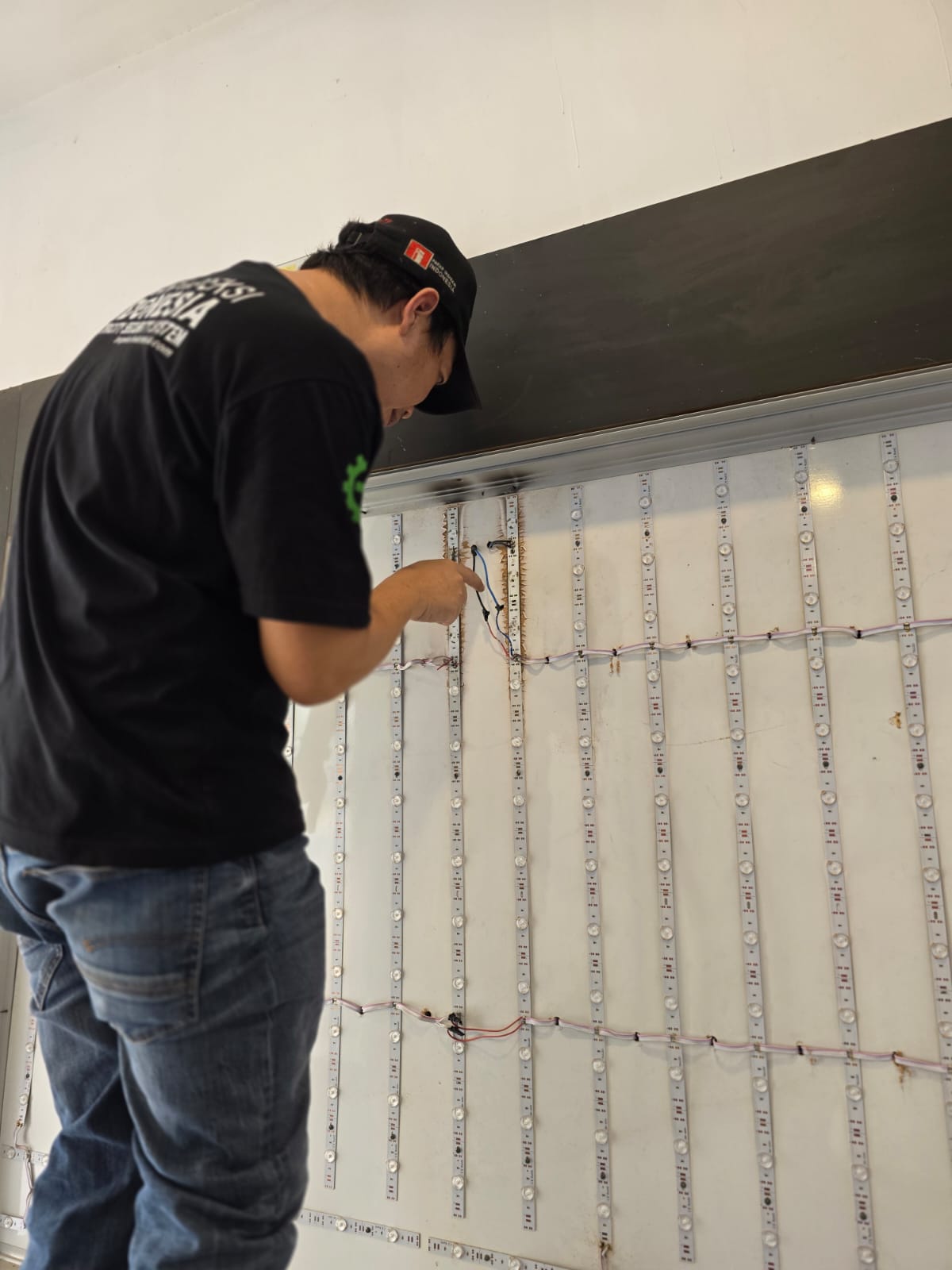 Instalasi Head Lightning Arrester